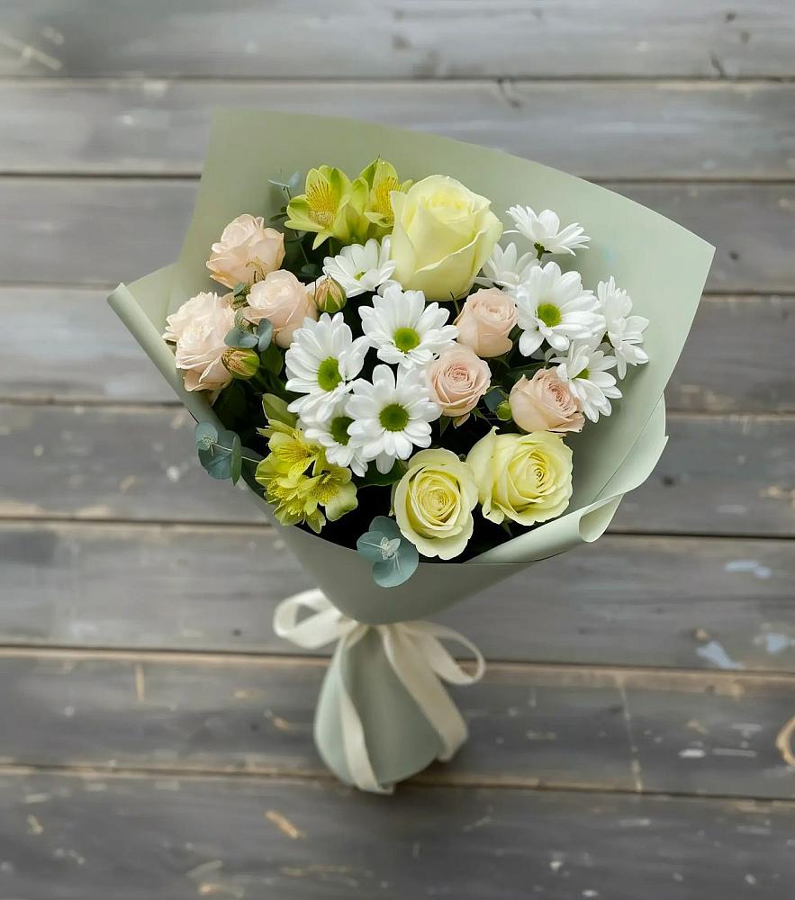 Букет цветов из: Альстромерии, Розы и Хризантемы в Новокаякенте
