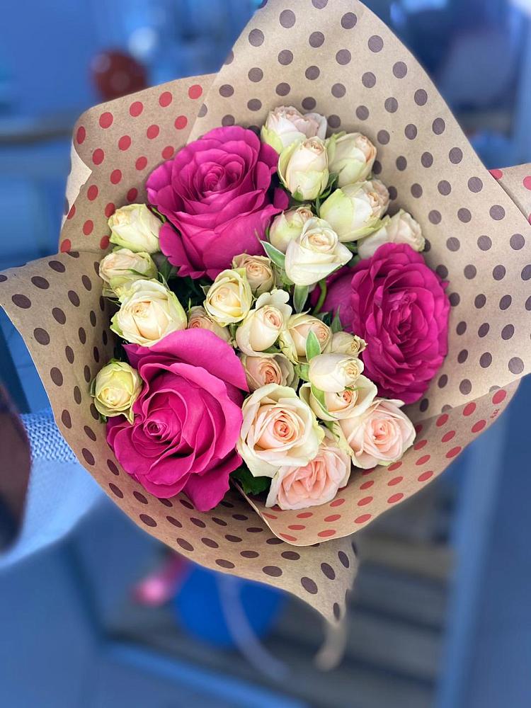 Букет цветов из: Розы в Новокаякенте