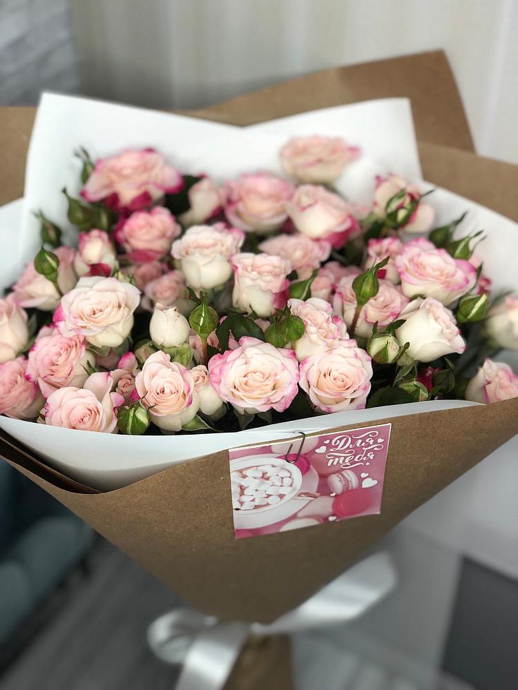 Букет цветов из: Розы в Новокаякенте