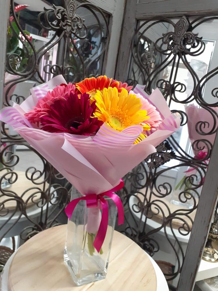 Букет цветов из: Герберы в Новокаякенте