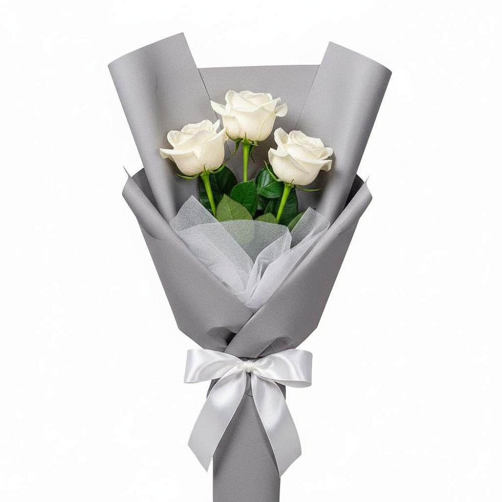 Букет 3 белые розы в Новокаякенте