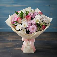 Букет цветов из:  Хризантемы, Альстромерии и Розы в Новокаякенте