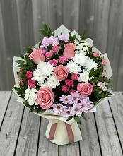 Букет цветов из:  Альстромерии, Гвоздики, Розы и Хризантемы #REPLACE_PRED# Новокаякенте
