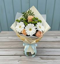 Букет цветов из:  Герберы, Розы и Хризантемы в Новокаякенте