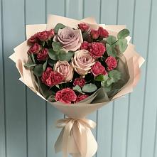 Букет цветов из:  Гвоздики и Розы в Новокаякенте